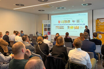 Dr. Zili Yu begeisterte mit ihrer Keynote zu Hochleistungs-Elektronik auf flexiblen Folien.